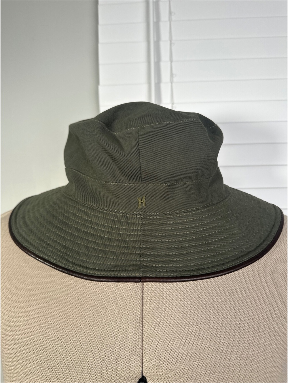 Hermes Raoul Bucket Hat Size 57 Olive Green Cotton Leather